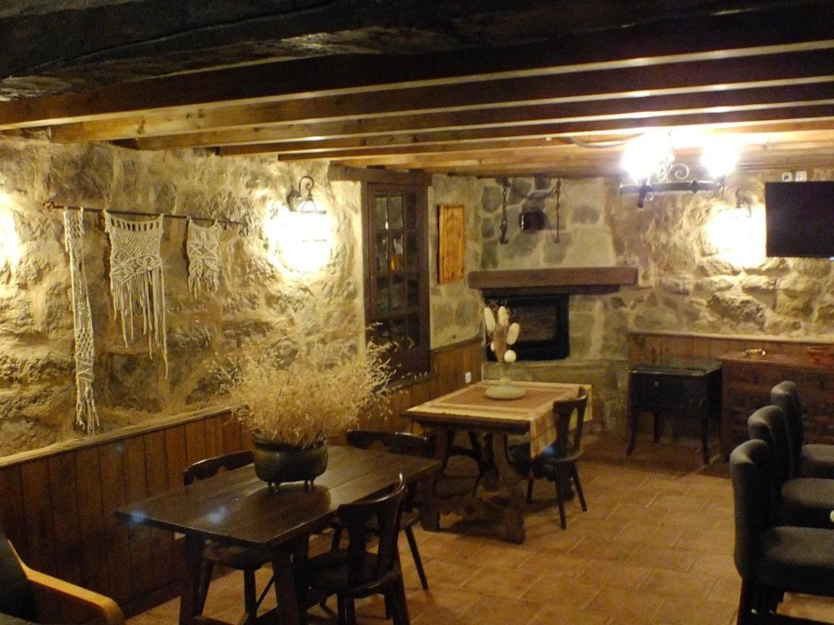 La Bodeguita Guest House Cuzcurrita-Rio Tiron Ngoại thất bức ảnh